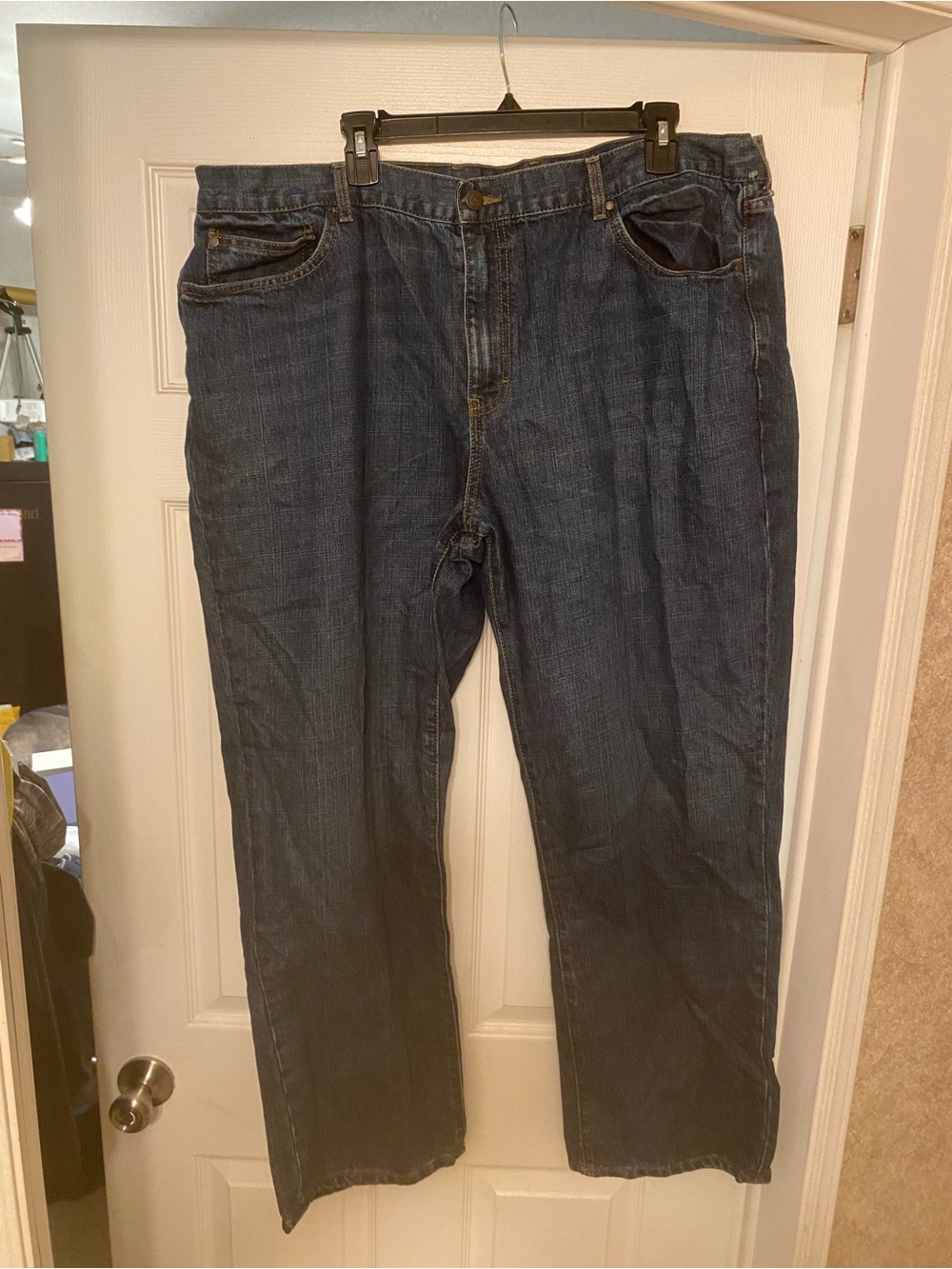 Chaps Relaxed Fit Men's Dark Blue Denim Jeans